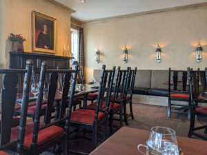 1833 Kitchen & Bar - Aurora