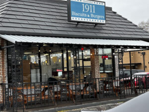 1911 Biscuits & Burgers - Smyrna