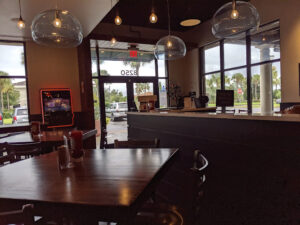 4 Corners Tavern - Davenport