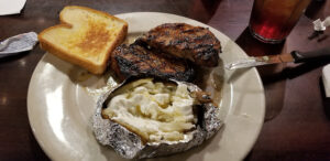 43 Grill - Russellville