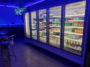 8 Ball Cafeteria Hialeah - Hialeah