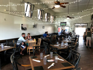 808 on Main - Wailuku