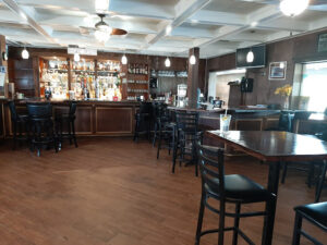 Alligator Creek Bar & Grill - Punta Gorda