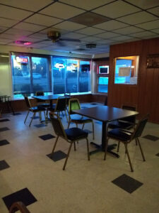 Anna's Pizzeria - Sun Prairie