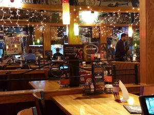 Applebee's Grill + Bar - Lindenhurst