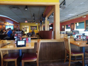 Applebee's Grill + Bar - Warrenton