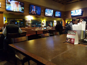 Applebee's Grill + Bar - Covington