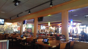 Applebee's Grill + Bar - Elyria