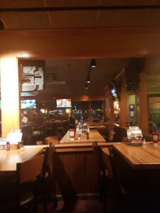 Applebee's Grill + Bar - Muskegon