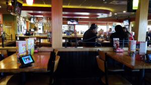 Applebee's Grill + Bar - Peru