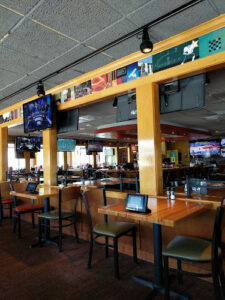 Applebee's Grill + Bar - Lawrence