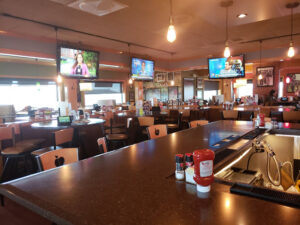 Applebee's Grill + Bar - Salina