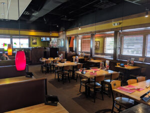 Applebee's Grill + Bar - Grapevine