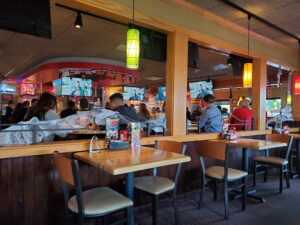 Applebee's Grill + Bar - Manteca