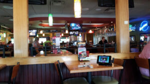 Applebee's Grill + Bar - Salem