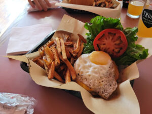 Applewood Smoke Burger Company - Pittsburgh