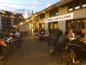 Apres Burger Bistro - Steamboat Springs