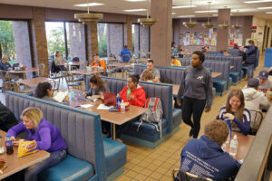 Augustana College Dining Services - Gus's Snack Bar - Rock Island