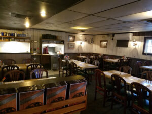 B&B Hitching Post - Portage