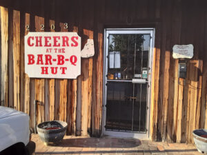 BBQ Hut - Pine Bluff