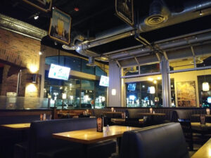 BJ's Restaurant & Brewhouse - Fort Wayne