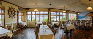 Babylon Fish & Clam Restaurant - Babylon