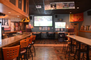 Back Roads Lounge - Johnston