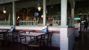 Backyard Grill-Bar - Fond du Lac