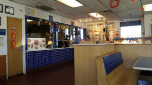 Baker's Drive-Thru - Fontana