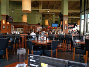 Bar Louie - Twelve Mile Crossing - Novi