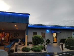 Bay Breeze Seafood - Hendersonville