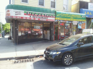 Bella Napoli Pizzeria - Bronx