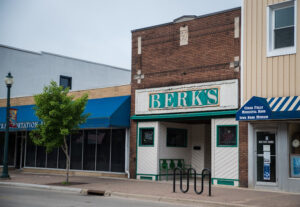 Berk's Main Street Pub - Cedar Falls