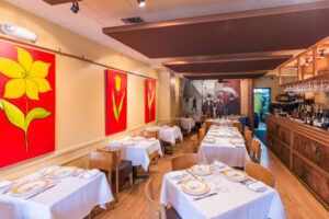 Bistrot Lepic & Wine Bar - Washington