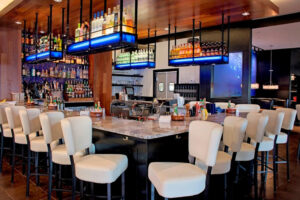 Blue Pointe Oyster Bar & Seafood Grill - Fort Myers