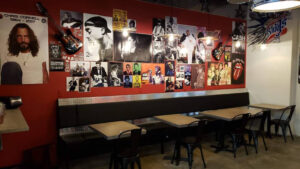 BlueJ's Rockin' Grill - Edmond