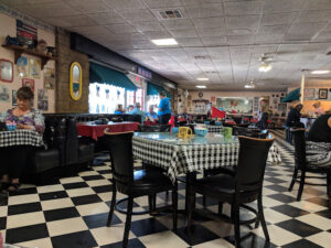 Bonny's Cafe - El Cajon