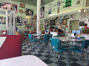 Boomarang Diner - Shawnee