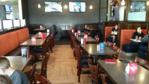 Boston's Restaurant & Sports Bar - Fenton