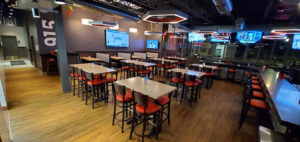 Boston's Restaurant & Sports Bar - El Paso
