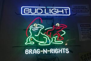 Brag N Rights Bar & Grill - Gretna