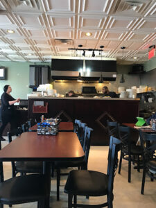 Breakfast House Café - Cedar Rapids
