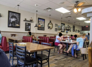 Breakfast Station - Land O' Lakes