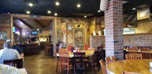 Brent's Cajun Seafood And Oyster Bar - Edmond