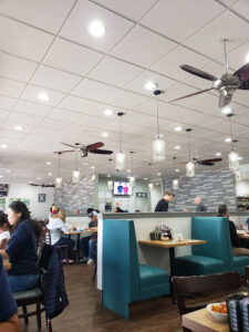 Broken Yolk Cafe - La Verne