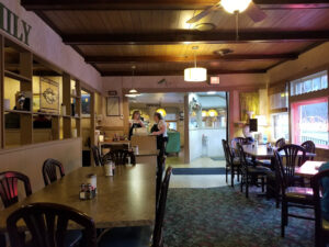 Brookside Restaurant & Cabins - Luray