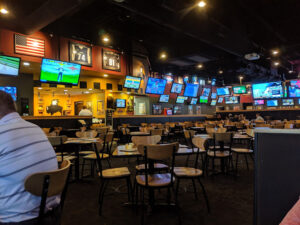 Buffalo Wild Wings - Riverdale