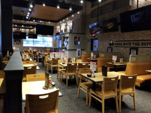 Buffalo Wild Wings - Riverside