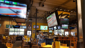 Buffalo Wild Wings - Salinas