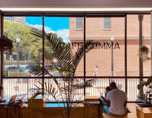 Cafe Comma - Atlanta